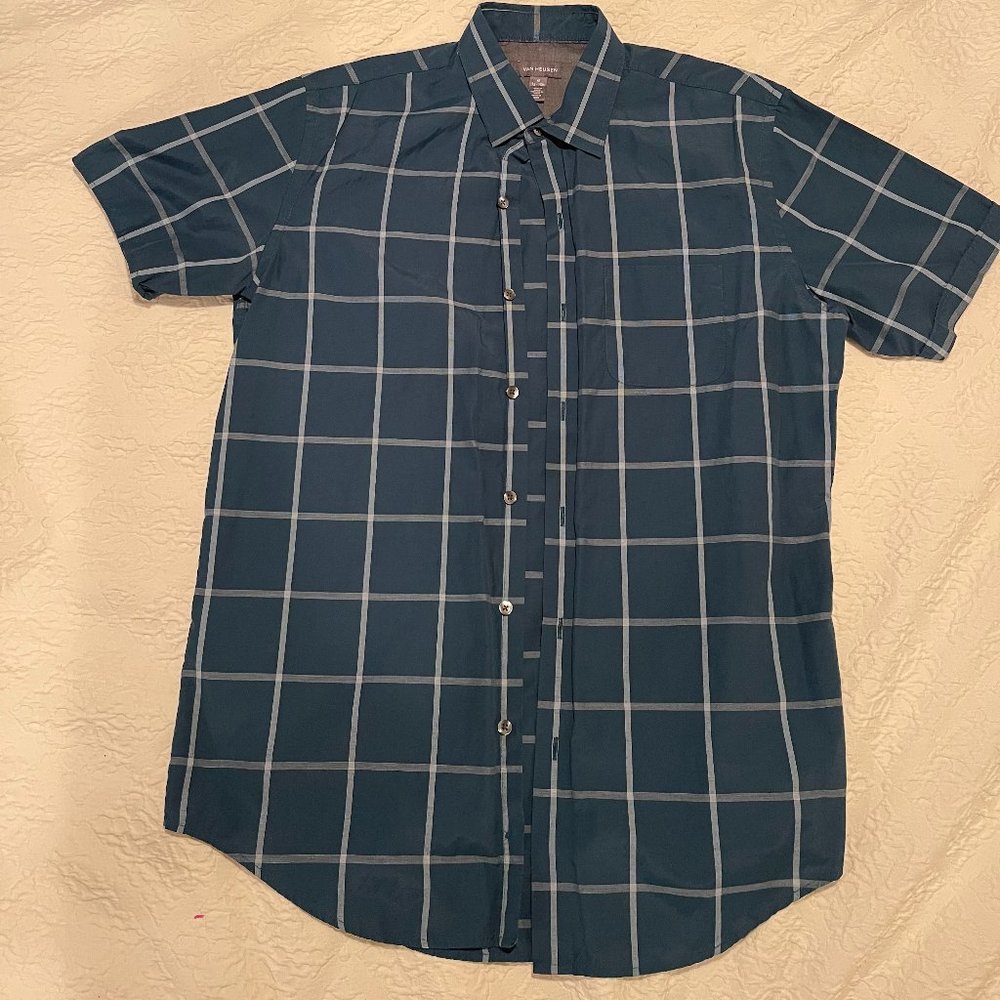 Van Heusen Collared Shirt w/ 15-15 1/2 neck